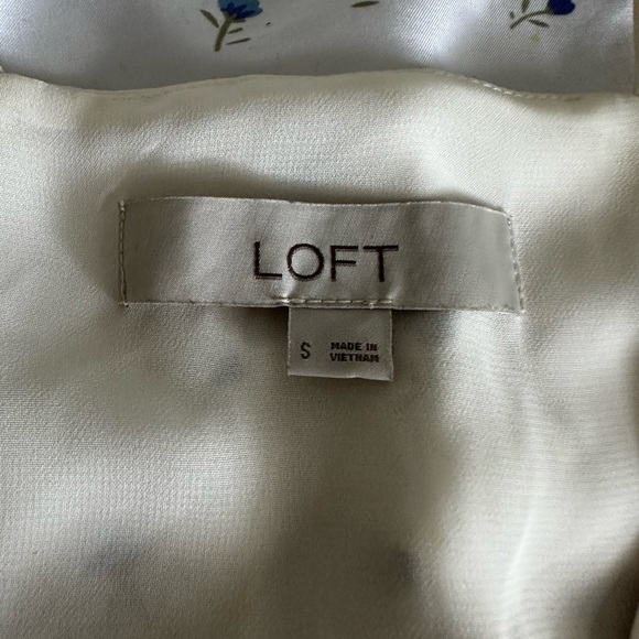 Women’s Loft Small Flowy Chiffon White Spaghetti Strap Halter Blouse - Picture 6 of 14